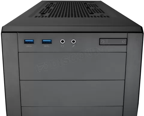 Photo de Boitier Moyen Tour ATX Corsair Carbide 200R