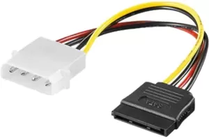 Photo de Cable adaptateur d'alimentation molex vers S-ATA