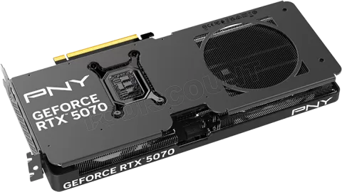 Photo de Carte Graphique PNY GeForce RTX 5070 Slim Dual Fan OC