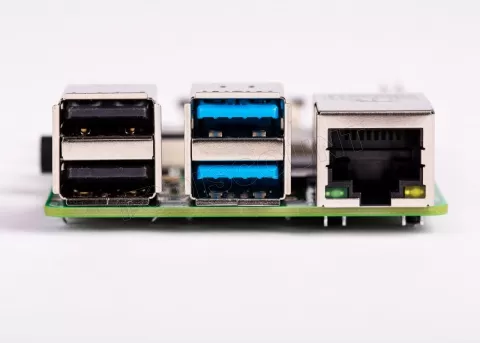 Photo de Carte mère Raspberry Pi 4 Type B 2Go DDR4