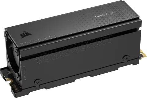 Photo de Disque SSD Corsair MP700 Pro 4To avec dissipateur - NVMe M.2 Type 2280