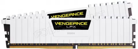 Photo de Kit Barrettes mémoire 16Go (2x8Go) DIMM DDR4 Corsair Vengeance LPX PC4-24000 (3000 Mhz) (Blanc) CL16
