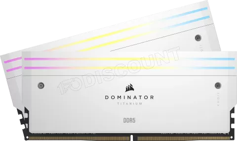 Photo de Kit Barrettes mémoire 32Go (2x16Go) DIMM DDR5 Corsair Dominator Titanium RGB  6400MHz (Blanc)