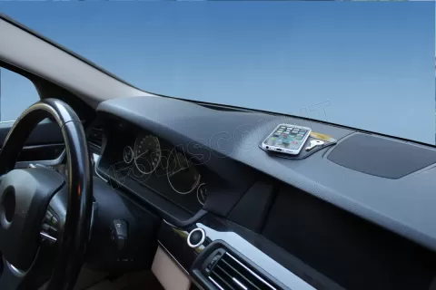 Photo de Tapis antidérapant T'nB pour voiture pour Smartphone, GPS - Taille S (Noir)