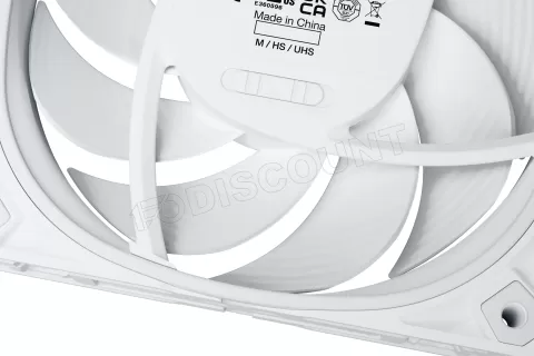 Photo de Ventilateur de boitier Be Quiet Silent Wings 4 Pro - 12cm (Blanc)